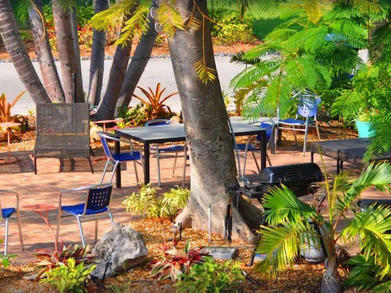 Lido Islander Inn And Suites - Sarasota Lido Key  Εξωτερικό φωτογραφία