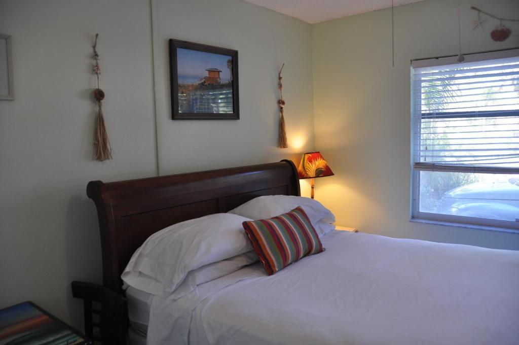 Lido Islander Inn And Suites - Sarasota Lido Key  Εξωτερικό φωτογραφία